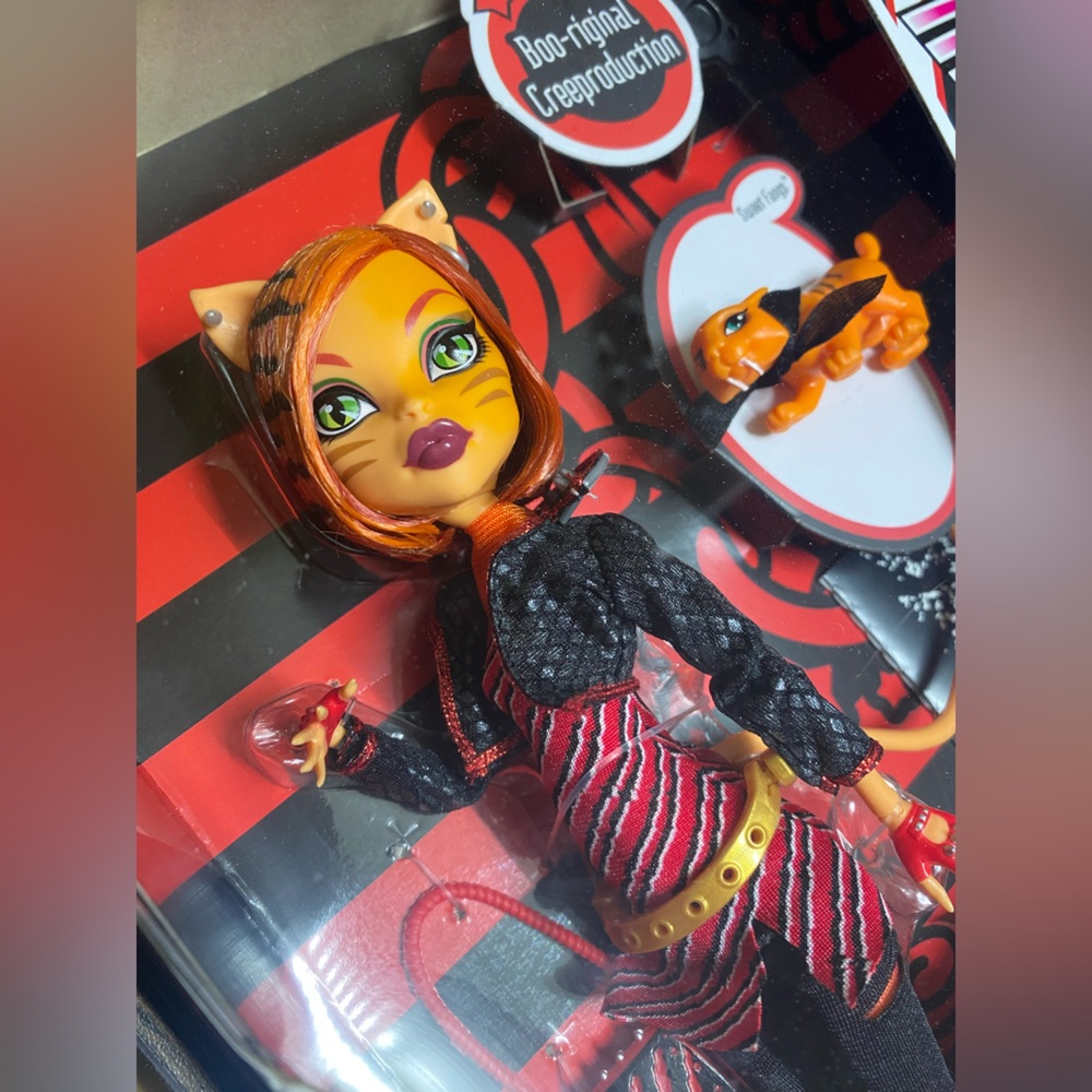 Creeproduction Toralei Monster High Doll NIB